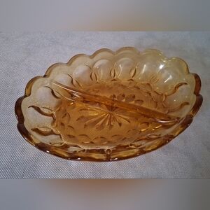 Vtg Anchor Hocking Fairfield Light Amber Divided Relish Dish.